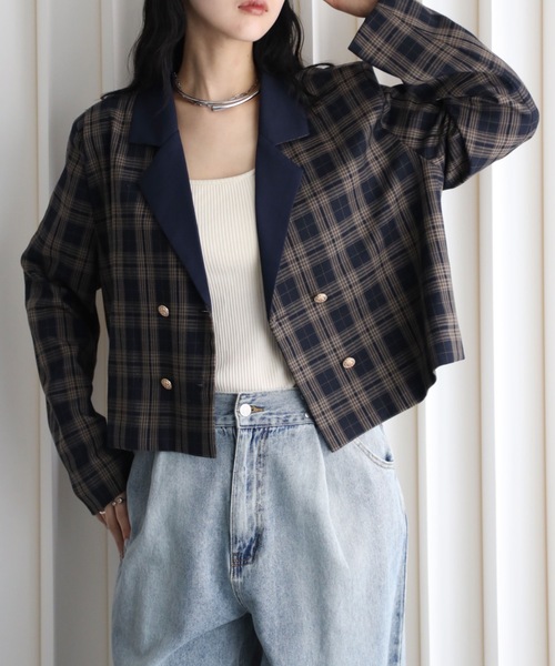 YENNA(イェンナ)の「【配色ショートテーラードジャケット】ストライプ・チェック・無地テーラード/卒業式/入学式/オケージョンジャケット(テーラードジャケット・レディース・ネイビー/ブラウン/グレイッシュベージュ/チャコールグレー/ベージュ/グレー系その他/ブルー系その他/ブラック系その他・FREE)」の15枚目の写真