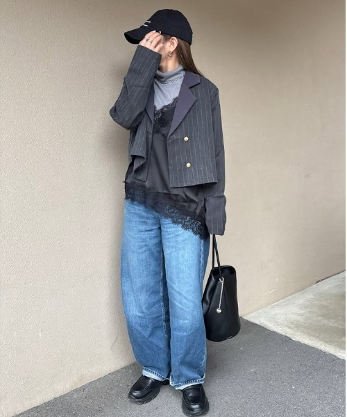 YENNA(イェンナ)の「【配色ショートテーラードジャケット】ストライプ・チェック・無地テーラード/卒業式/入学式/オケージョンジャケット(テーラードジャケット・レディース・ネイビー/ブラウン/グレイッシュベージュ/チャコールグレー/ベージュ/グレー系その他/ブルー系その他/ブラック系その他・FREE)」の20枚目の写真