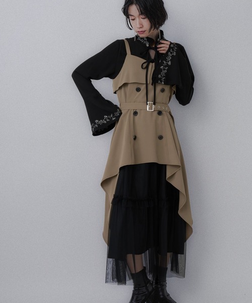 HARE(ハレ)の「トレンチライクフリルキャミワンピース(HARE)(ワンピース・レディース・ベージュ/ブラック・FREE)」の22枚目の写真
