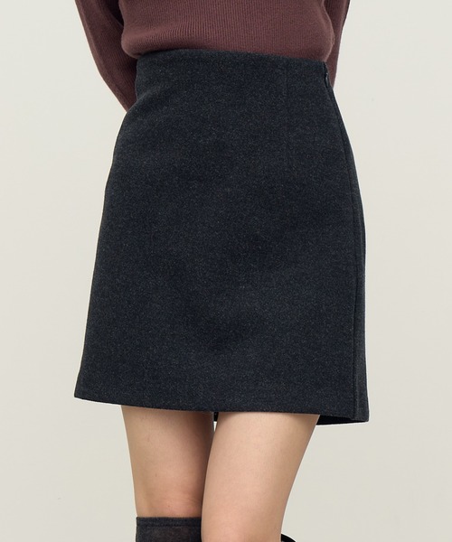 NOGLE(ノグル)の「【NOGLE/ノグル】ボックスミニスカート(スカート・レディース・グレー/ブラック/ベージュ/ブラウン・FREE)」の1枚目の写真