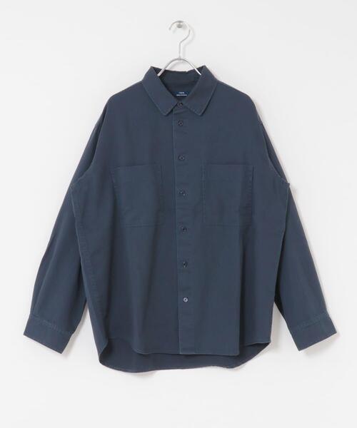 ITEMS URBANRESEARCH(アイテムズ アーバンリサーチ)の「バイオウォッシュコットンレギュラーカラーシャツ(シャツ/ブラウス・メンズ・ネイビー/ブラック・LARGE/MEDIUM)」の14枚目の写真