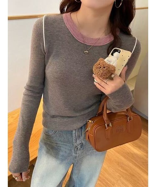 I.O.E(アイオイ)の「IOE ナチュラルフィット・ロングスリーブトップス(FREEサイズ)(Tシャツ/カットソー・レディース・アイボリー/ライトベージュ/グレー/ブラウン/チャコール/ミント/ベージュ・FREE)」の3枚目の写真