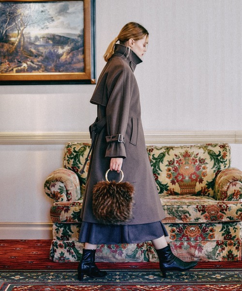 mysty woman（ミスティウーマン）の「ループファーBAG 607555（ショルダーバッグ・レディース・ブラウン・FREE）」の11枚目の写真