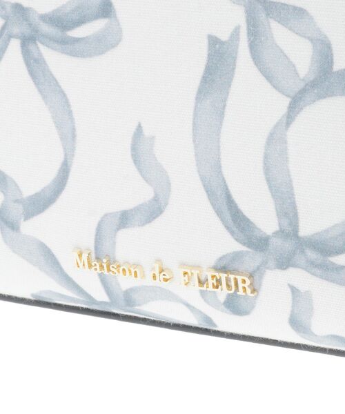 Maison de FLEUR(メゾンドフルール)の「リボンプリントスクエアトートバッグ(トートバッグ・レディース・ブラック/ピンク/ライトブルー・FREE)」の16枚目の写真