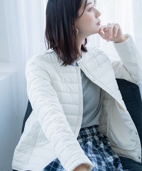 slattgir(スラットジール)の「高身長 薄くて軽いインナーにも使える中綿ブルゾン(トールサイズ)(その他アウター・レディース・アイボリー/ブラック・TM/TL/TLL/T3L/T4L/T5L)」の1枚目の写真
