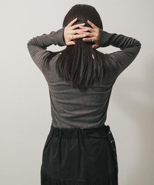 SENSE OF PLACE by URBAN RESEARCH(センスオブプレイスバイアーバンリサーチ)の「ラウンドネックリブTシャツ(Tシャツ/カットソー・レディース・ホワイト系その他/ブラウン/チャコールグレー・ONE)」の7枚目の写真