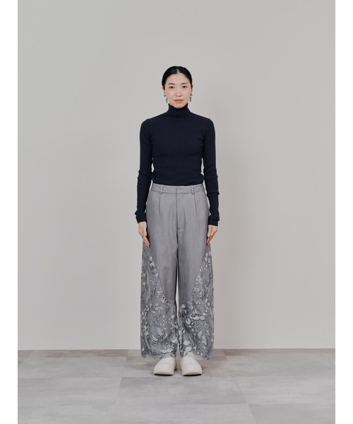 TEVALT（ヴァレット）の「カーブポイントレースパンツ（その他パンツ・レディース・ブラウン/ライトグレー・38）」の19枚目の写真