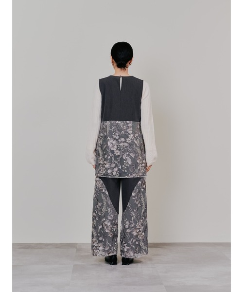 TEVALT（ヴァレット）の「カーブポイントレースパンツ（その他パンツ・レディース・ブラウン/ライトグレー・38）」の3枚目の写真