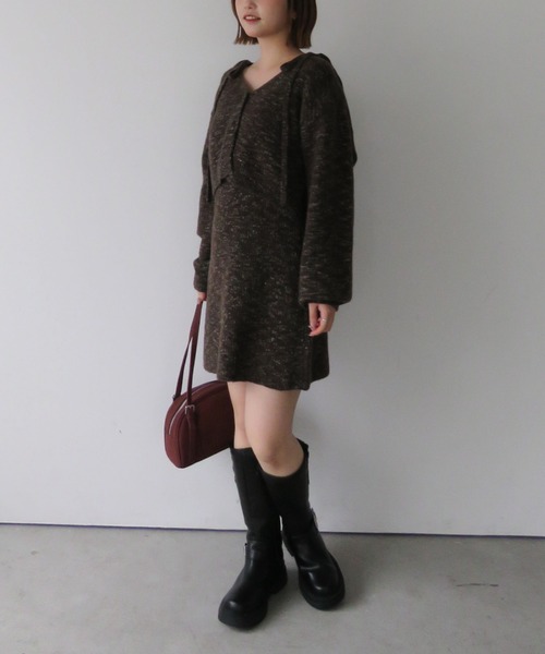 archives(アルシーヴ)の「肩リボンニットチュニックアンサンブル(ワンピース・レディース・アイボリー/ブラウン/グレー・MEDIUM)」の22枚目の写真