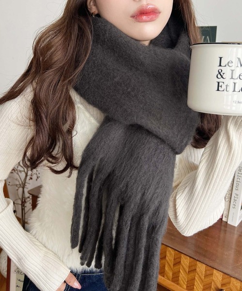 moment+(モーメントプラス)の「アソートセールマフラー(マフラー・レディース・クリアグリーン/オレンジ系その他/チャコールグレー/パープル/ブラウン・FREE)」の2枚目の写真