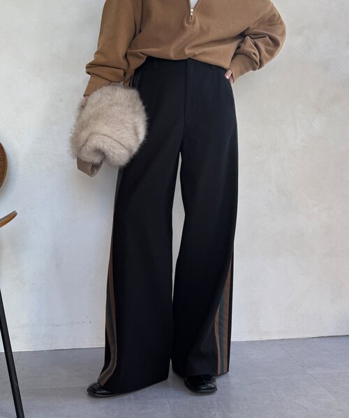 【WEB限定】サイドラインワイドパンツ