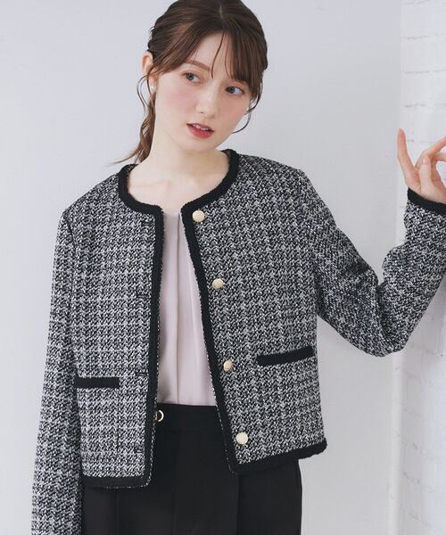 index（インデックス）の「ファンシーツイードノーカラージャケット【洗える】（ノーカラージャケット・レディース・ブラック/ベージュ系その他7/ブラック系3・42/40/38/36）」の2枚目の写真