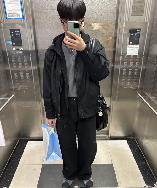 DNSR(ディーエヌエスアール)の「カーブドフレアデニムパンツブルー(その他パンツ・メンズ・その他・LARGE/X-LARGE/MEDIUM/SMALL)」の4枚目の写真
