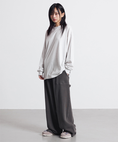 F.ILLUMINATE(フィルミネイト)の「スタンダードロングスリーブ-ライトグレー(Tシャツ/カットソー・レディース・その他・LARGE/X-LARGE/SMALL/MEDIUM)」の2枚目の写真
