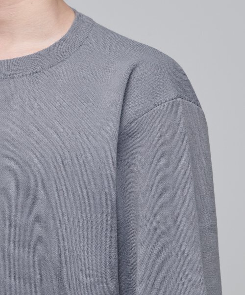 MUSINSA STANDARD（ムシンサスタンダード）の「ミニマルクルーネックニット[パープルグレー]（ニット/セーター・メンズ・その他・SMALL/MEDIUM/LARGE/X-LARGE/XX-LARGE）」の6枚目の写真