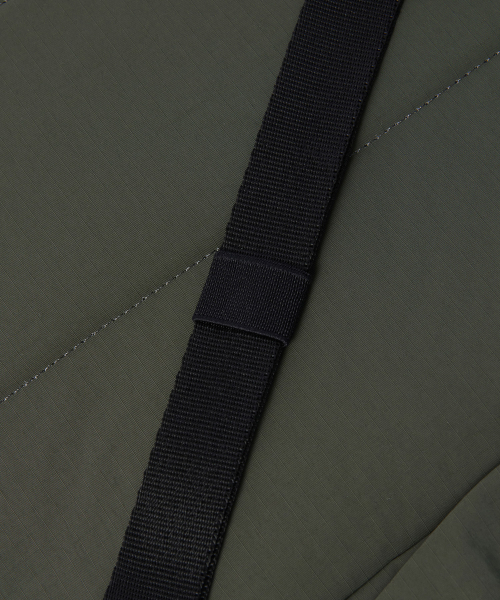 MUSINSA STANDARD（ムシンサスタンダード）の「リップストップメッシュポケットドローストリングバックパック[カーキ]（バックパック/リュック・レディース・その他・FREE）」の11枚目の写真