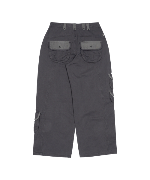 THECOLDESTMOMENT(ザコールデストモーメント)の「TCM multi cargo pants (navy)(その他パンツ・レディース・その他・SMALL/MEDIUM/LARGE)」の3枚目の写真