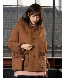 THE GREEN LAB（ザグリーンラボ）の「FAUX Suede Reversible Hood Mustang [Camel]（ムートンコート・レディース）」
