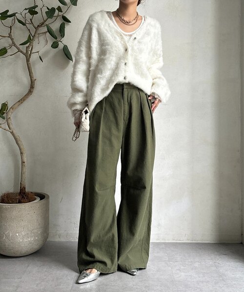 DouDou（ドゥドゥ）の「ブラッシュ加工シルバーボタンカーディガン（カーディガン/ボレロ・レディース・ミント/グレー/ピンク/オフホワイト・FREE）」の7枚目の写真