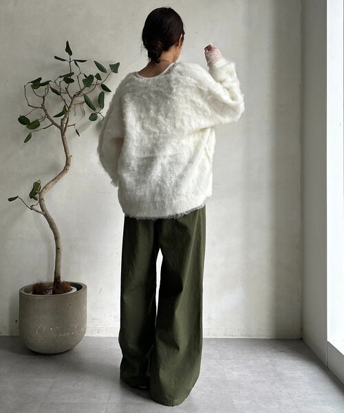 DouDou（ドゥドゥ）の「ブラッシュ加工シルバーボタンカーディガン（カーディガン/ボレロ・レディース・ミント/グレー/ピンク/オフホワイト・FREE）」の9枚目の写真