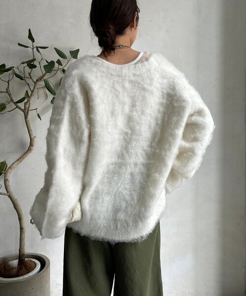 DouDou（ドゥドゥ）の「ブラッシュ加工シルバーボタンカーディガン（カーディガン/ボレロ・レディース・ミント/グレー/ピンク/オフホワイト・FREE）」の13枚目の写真