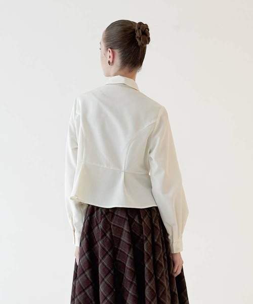 an another angelus（アンアナザーアンジェラス）の「【セットアップ対応】チェックネクタイ付きペプラムシャツ/fint フィント（シャツ/ブラウス・レディース・アイボリー/オフホワイト・FREE）」の5枚目の写真