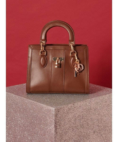 SNIDEL（スナイデル）の「スクエアパッドロックバッグ（ハンドバッグ・レディース・ライトブルー/ブラック/アイボリー/ブラウン・F）」の4枚目の写真