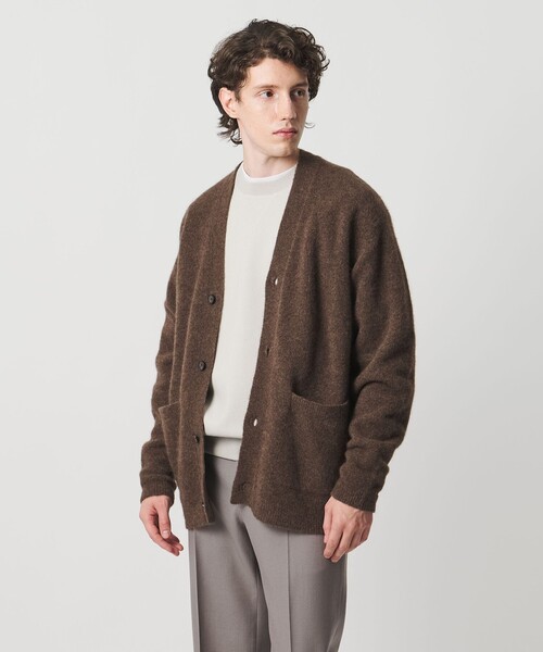 UNITED ARROWS（ユナイテッドアローズ）の「ヤク ヘアリー カーディガン（カーディガン/ボレロ・メンズ・ブラック/ライトブルー/モカ・S/XL/M/L）」の6枚目の写真