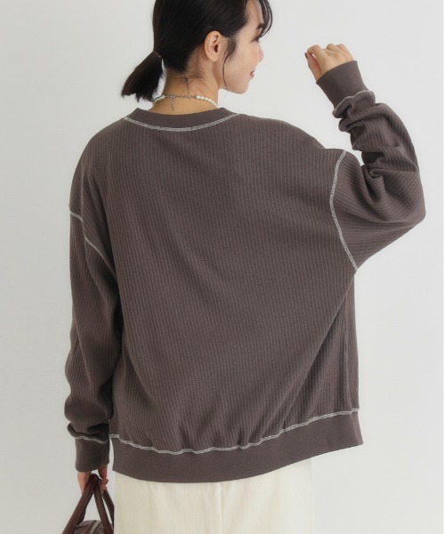 Right-on（ライトオン）の「【HONEYSUCKLE ROSE】【限定展開】カットカーディガン(体型カバー / 気軽に着られる / 洗濯〇)（カーディガン/ボレロ・レディース・ダークグレー/ブラック/キナリ・M/L）」の6枚目の写真