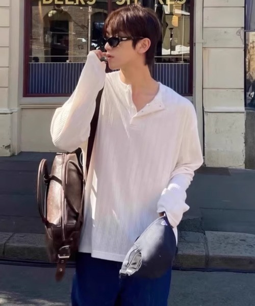 CERCA(チェルカ)の「【NOWLE】ワッフル テクスチャー ヘンリーネック 長袖Tシャツ(Tシャツ/カットソー・メンズ・ブラック・LARGE/MEDIUM)」の15枚目の写真