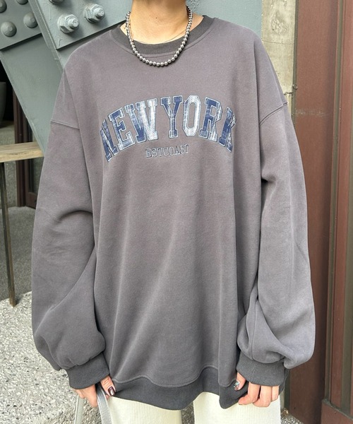 LAC-VERT（ラック・ヴェール）の「チェックカレッジロゴプルオーバー（スウェット・レディース・オートミール/ベージュ/チャコールグレー/グレー・FREE）」の6枚目の写真