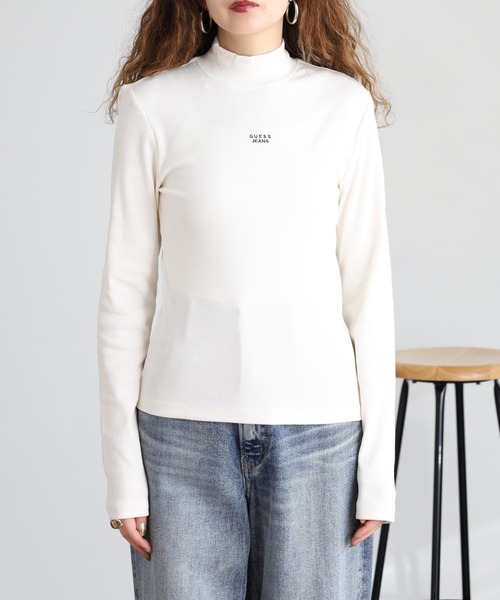 GUESS JEANS（ゲスジーンズ）の「GUESS JEANS タートルネック セーター（ニット/セーター・レディース・オフホワイト/ブラック・S/M/L/XS）」の10枚目の写真