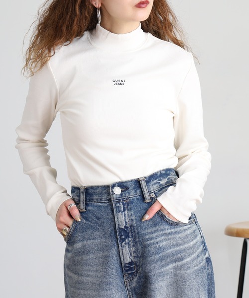 GUESS JEANS（ゲスジーンズ）の「GUESS JEANS タートルネック セーター（ニット/セーター・レディース・オフホワイト/ブラック・S/M/L/XS）」の5枚目の写真