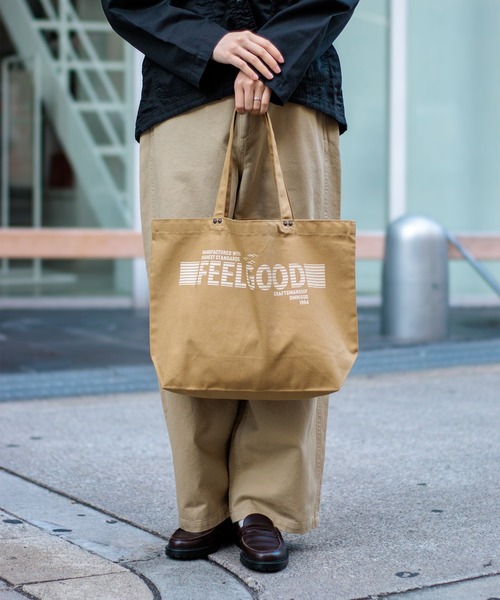 OMNIGOD（オムニゴッド）の「[OMNIGOD] FEELGOOD TOTE（ショルダーバッグ・レディース・ターコイズブルー/オリーブ/キナリ/ベージュ・FREE）」の17枚目の写真