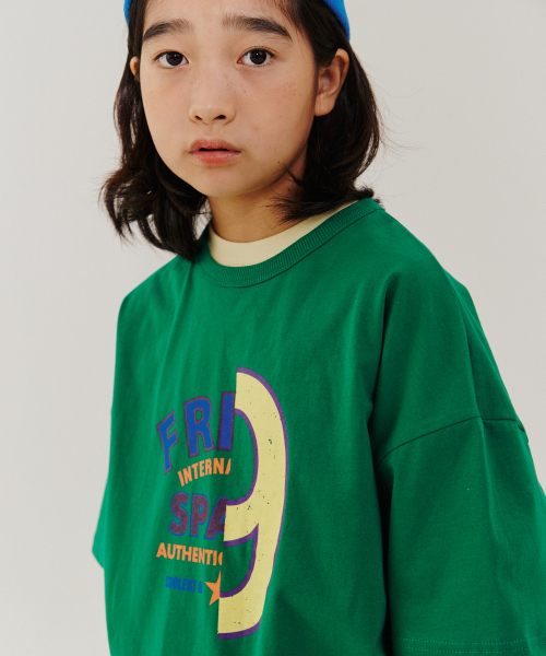 FRISE(フリゼ)の「ナインティ_グリーン(Tシャツ/カットソー・レディース・その他・110/120/130)」の2枚目の写真