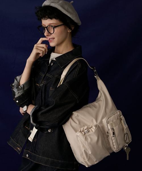 BONLECILL Marche（ボンルシールマルシェ）の「【BONLECILL Marche】マルチポケットユーティリティショルダーバッグ（ショルダーバッグ・レディース・グレー/アイボリー/ブラック・FREE）」の7枚目の写真