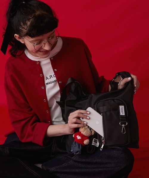 BONLECILL Marche（ボンルシールマルシェ）の「【BONLECILL Marche】マルチポケットユーティリティショルダーバッグ（ショルダーバッグ・レディース・グレー/アイボリー/ブラック・FREE）」の12枚目の写真