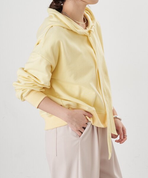 SHENERY（シーナリー）の「ボウタイフーディー（パーカー・レディース・オフホワイト/ライトグレー/イエロー・FREE）」の11枚目の写真