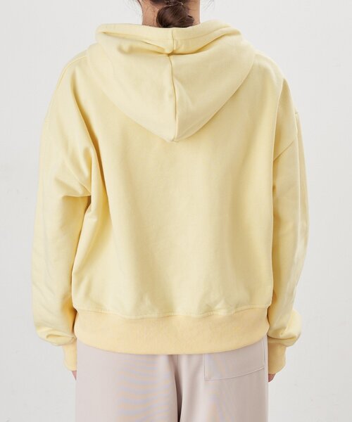 SHENERY（シーナリー）の「ボウタイフーディー（パーカー・レディース・オフホワイト/ライトグレー/イエロー・FREE）」の5枚目の写真