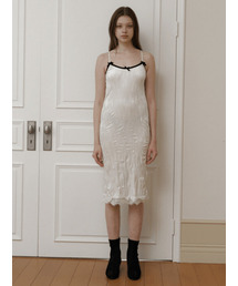 white mini ribbon point velvet dress