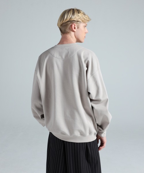 Y-3(ワイスリー)の「Y-3 BRUSHED TERRY CREW SWEAT(スウェット・メンズ・ライトブラウン・X-LARGE/LARGE/MEDIUM/SMALL/X-SMALL/XX-SMALL)」の6枚目の写真