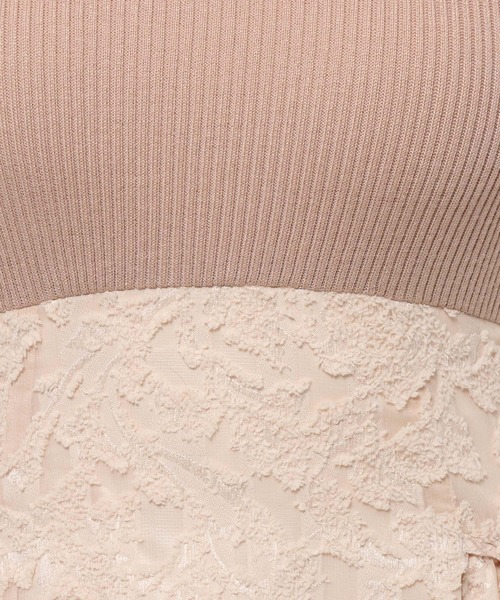 mysty woman（ミスティウーマン）の「カットジャガードドッキングワンピース 636605（ワンピース・レディース・ブラック/ピンクベージュ/アイボリー・FREE）」の9枚目の写真