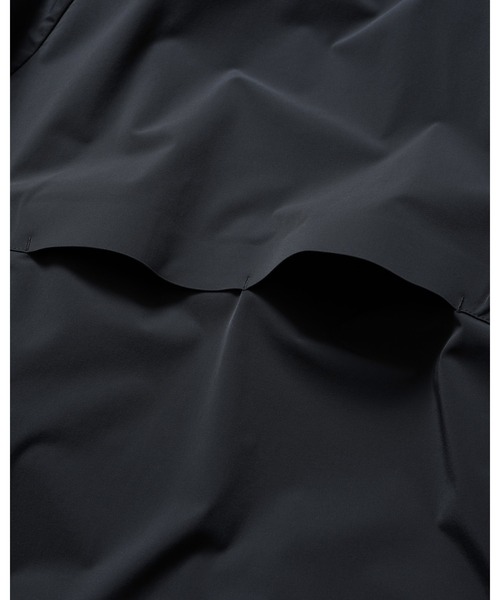 F.C.Real Bristol(エフシーレアルブリストル)の「CORDURA 4WAY STRETCH VENTILATION JACKET(ナイロンジャケット・メンズ・ネイビー/ブラック・X-LARGE/LARGE/MEDIUM/XX-LARGE/SMALL)」の6枚目の写真