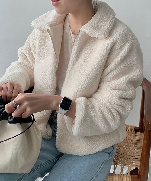 Girly Doll(ガーリードール)の「ジップアップ裏キルティングボアブルゾン(チェスターコート・レディース・グリーン/ベージュ/ブラック/ブルー・FREE)」の13枚目の写真