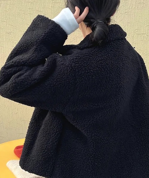 Girly Doll(ガーリードール)の「ジップアップ裏キルティングボアブルゾン(チェスターコート・レディース・グリーン/ベージュ/ブラック/ブルー・FREE)」の21枚目の写真