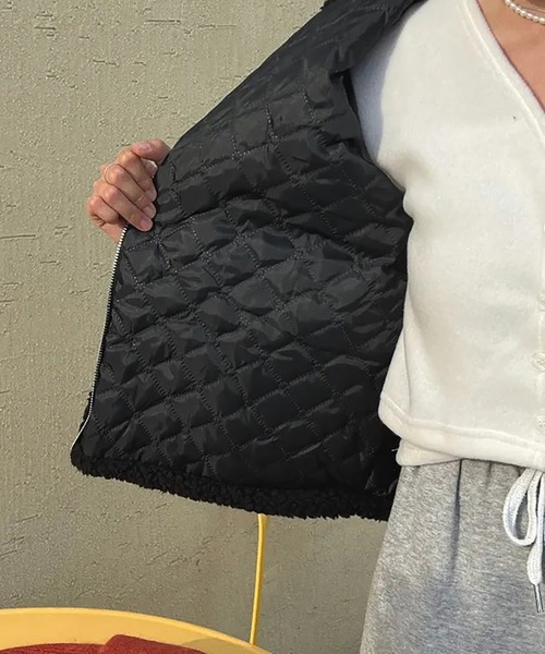 Girly Doll(ガーリードール)の「ジップアップ裏キルティングボアブルゾン(チェスターコート・レディース・グリーン/ベージュ/ブラック/ブルー・FREE)」の22枚目の写真