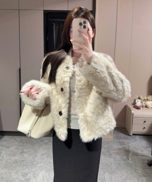 Ritzy（リッツィー）の「もこもこ フェイクファージャケット（その他アウター・レディース・ホワイト/モカ・M）」の13枚目の写真