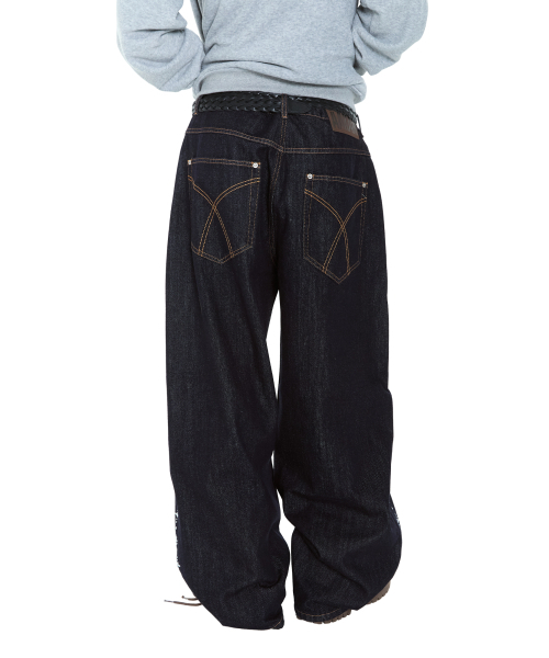 Side Rhinestone Denim Pants (Dark Blue)（デニムパンツ）｜AAKAM