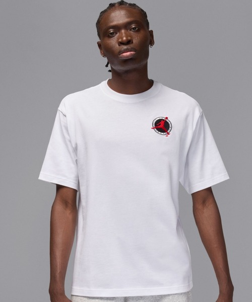 JORDAN BRAND(ジョーダンブランド)の「JORDAN BRAND M J FLT CLUB LBR SS CREW / ジョーダン ブランド FLT CLUB LBR S/S クルー / NIKE【SP】(Tシャツ/カットソー・メンズ・ホワイト/ブラック・XL/L/M/S/XXL)」の1枚目の写真