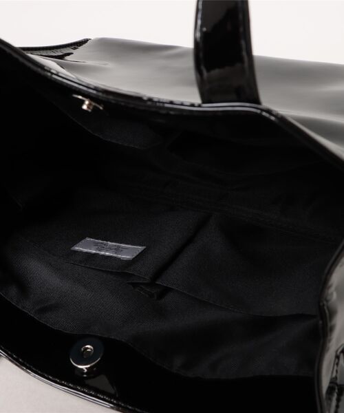 Three Four Time（ｽﾘｰﾌｫｰﾀｲﾑ）の「ソフトエナメルショッパーBAG S（トートバッグ・レディース・ベージュ/グレー/ブラック/レオパード・FREE）」の22枚目の写真